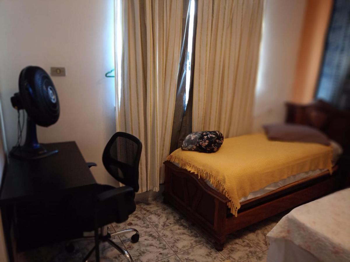 Hospedaria - A Casa Cafe Arte - Valores Acessiveis サンパウロ エクステリア 写真